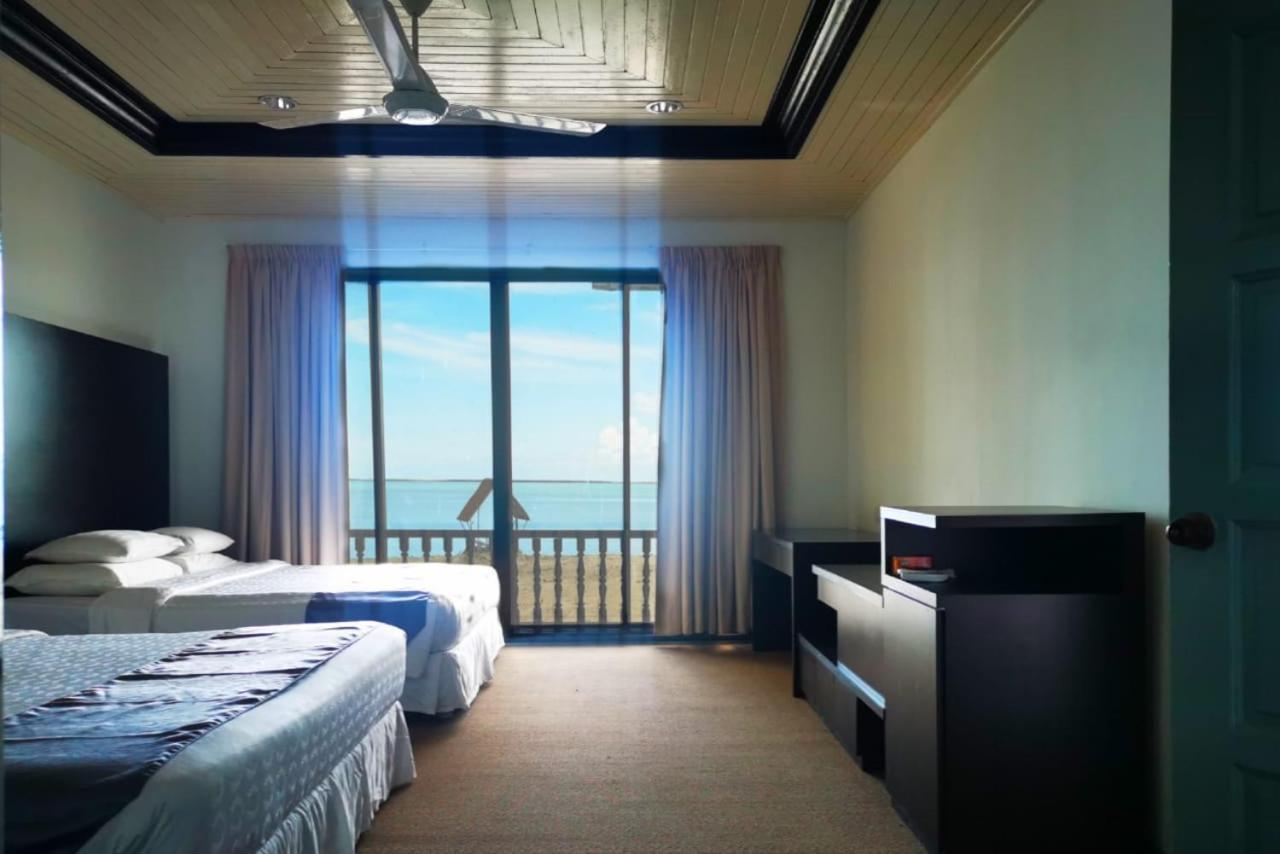Century Langkasuka Resort Langkawi Pantai Cenang  Exterior photo